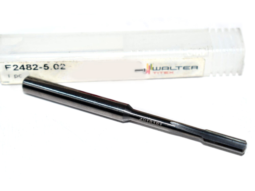 F2482-9.99硬質(zhì)合金機用內(nèi)冷直槽